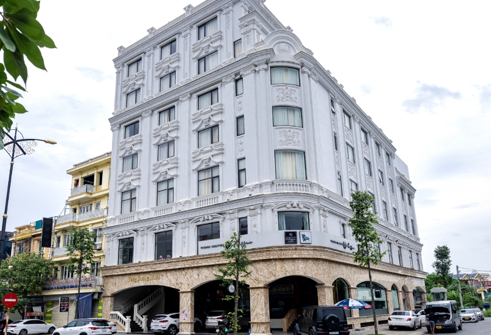 Tổng thầu thi công